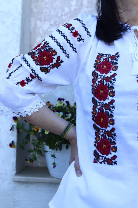 Ie damă Tamara broderie rosie [4]