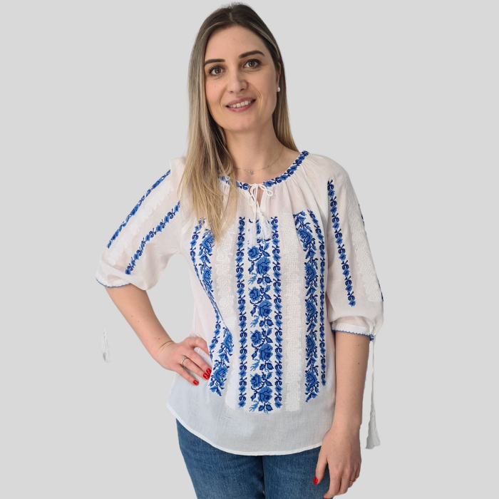 Ie damă Gabriela broderie albastră [3]