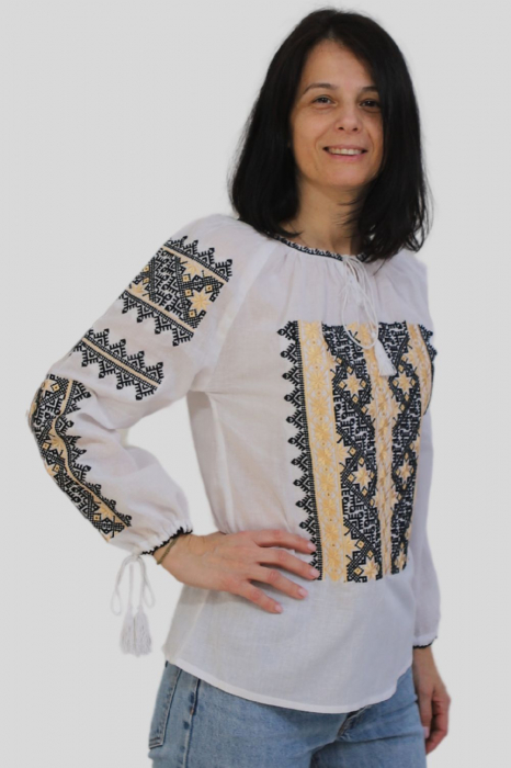 Ie damă Clara [2]