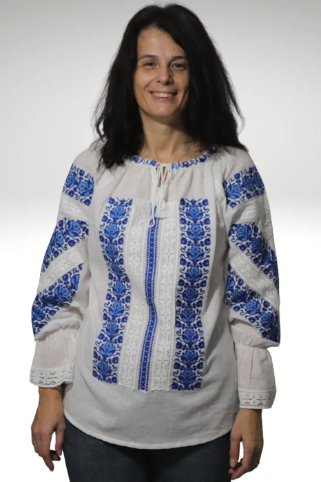 Ie damă Pinufia broderie albastra maneca lunga [4]