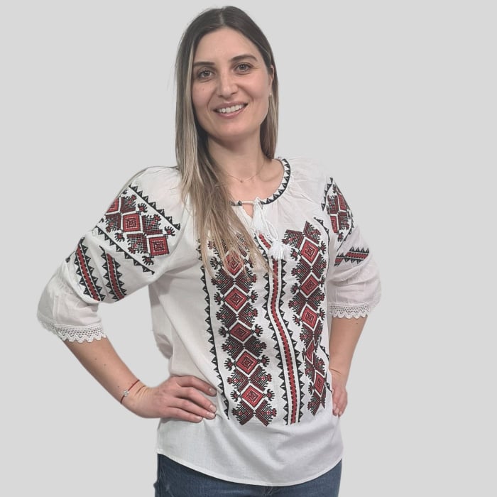 Ie damă Lavinia broderie rosu si negru [3]