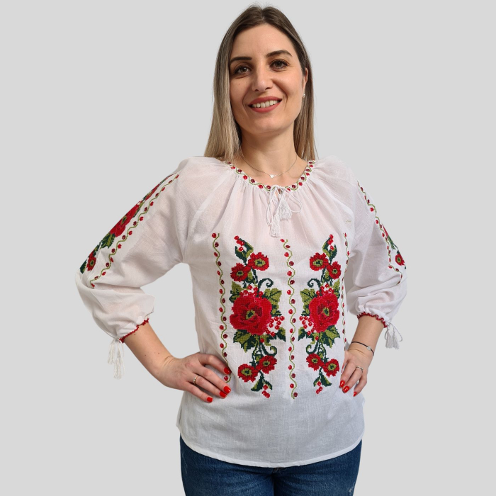 Ie damă Petronela broderie roșie [2]