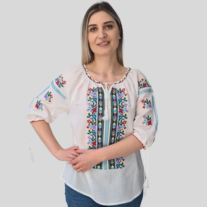 Ie damă Demetria [3]