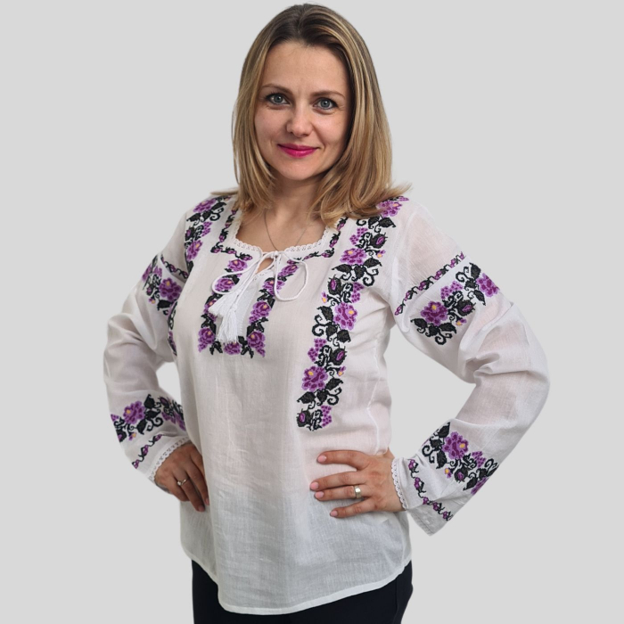 Ie damă Anita [2]
