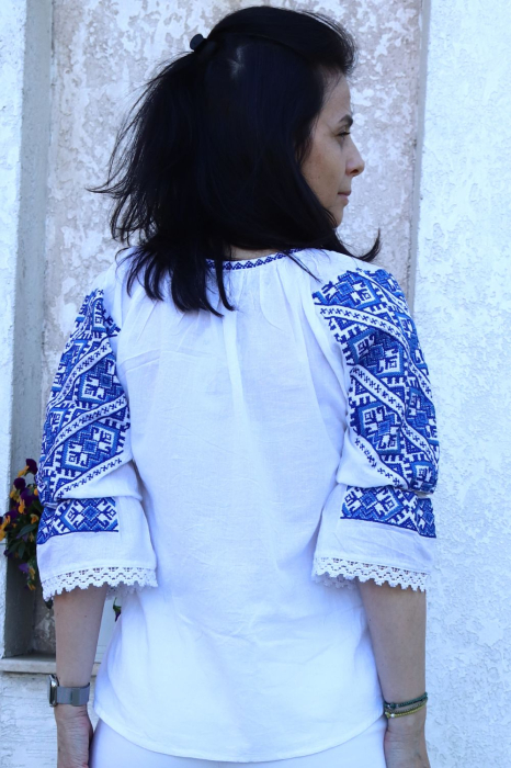 Ie damă Filotimia broderie albastra [4]