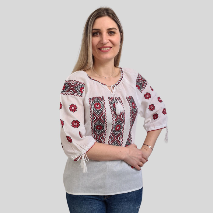 Ie damă Teodula broderie rosie [3]