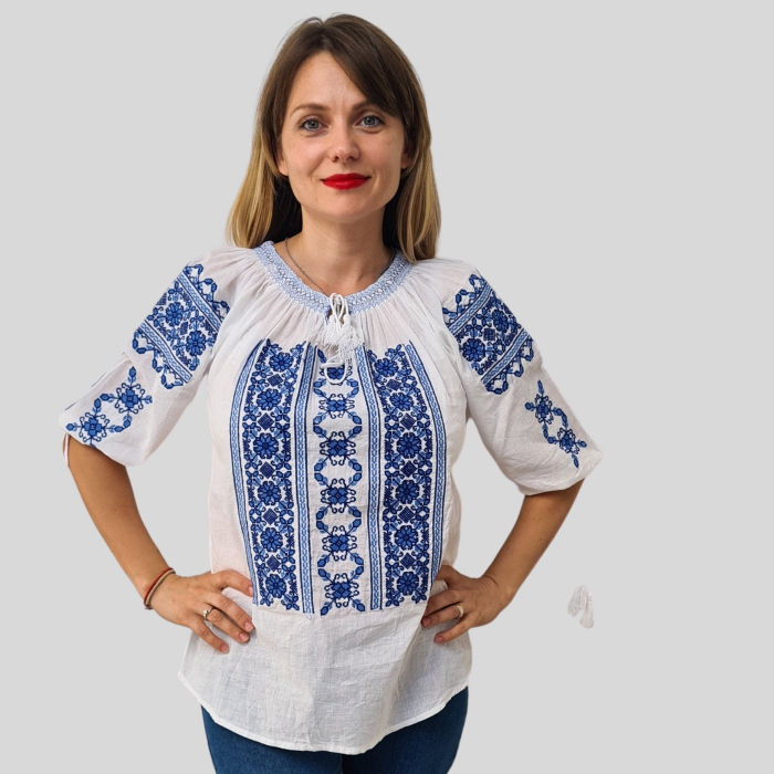 Ie damă Brandusa broderie albastra [2]