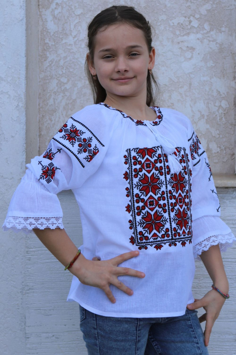 Ie fete Steluta broderie rosie [3]