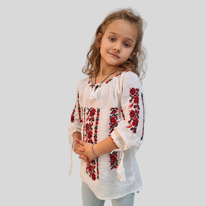 Ie fete Gabriela broderie roșie [2]