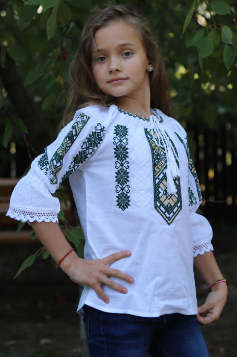 Ie fete Nastia [3]