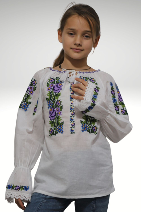 Ie fete Raisa broderie mov [3]