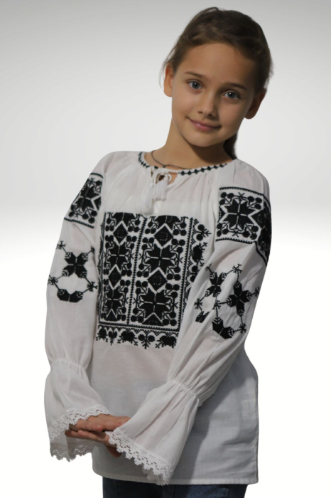 Ie fete Steluta maneca lunga [3]