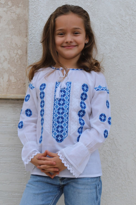 Ie fete Marcela broderie albastră [2]