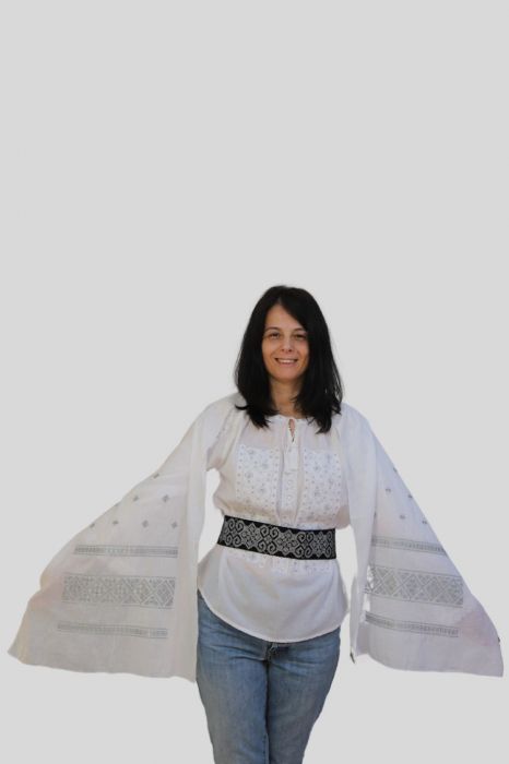 Maramă alba broderie argintiu romb [1]