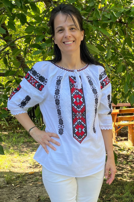 Set mama-fiu-fiica Leonida broderie roșie [3]
