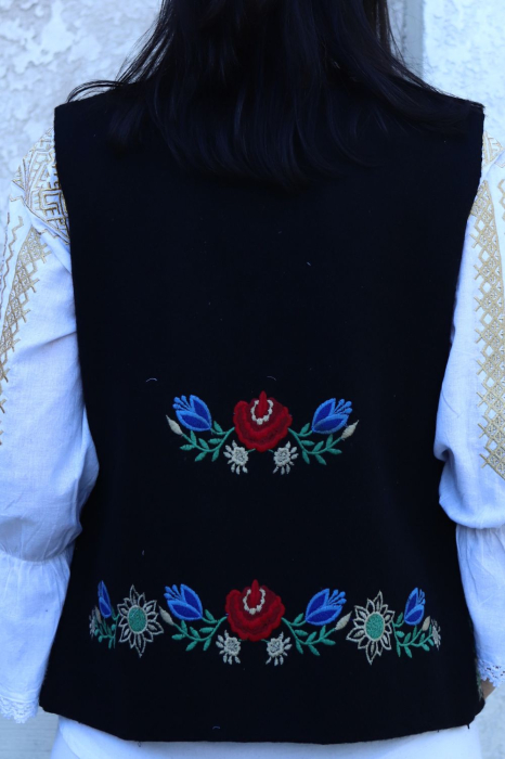 Vestă damă Dochia [4]