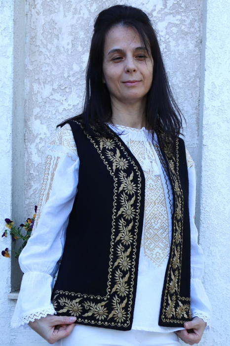 Vestă damă Dora broderie bej [2]