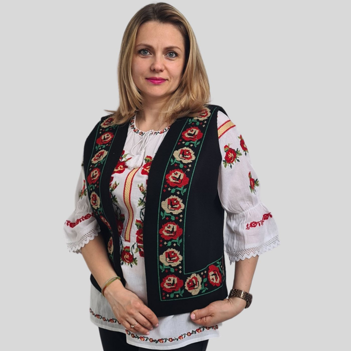 Vestă damă trandafiri [2]