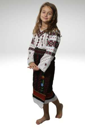 Catrinta rosie traditioanala copii [2]