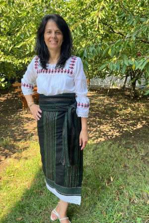 Catrinta cu broderie verde [1]
