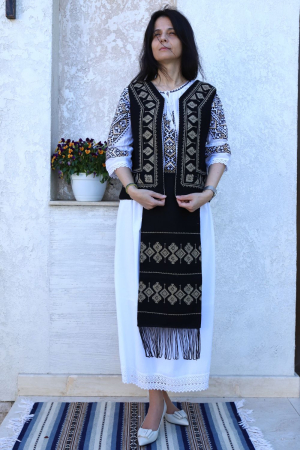 Dama - Compleu damă tradițional broderie romb