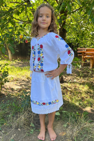 Compleu fete Paraschevi [2]