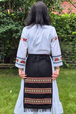 Fotă damă tradițională broderie spicul graului [1]