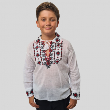 Ie băieți Calinic broderie rosie [1]