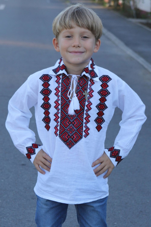 Copii - Ie băieți Liviu broderie rosie
