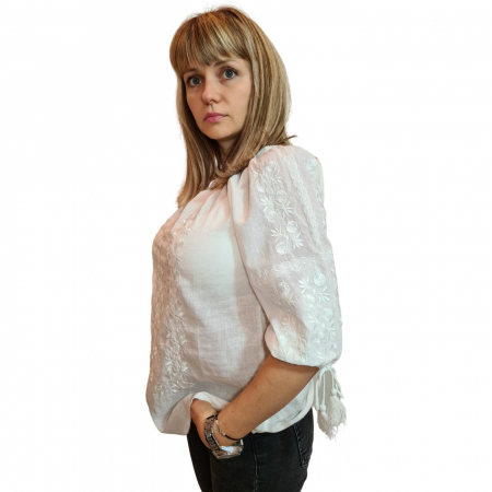 Ie damă Narcisa [1]