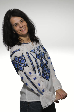 Ie damă Anania broderie albastra [3]