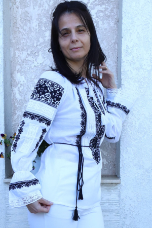 Ie damă Elefteria broderie neagra [3]