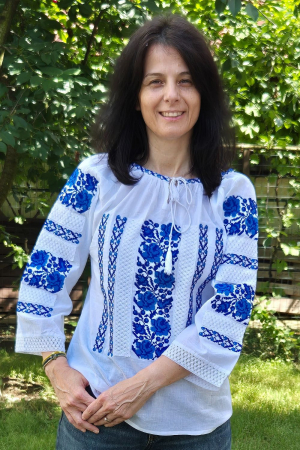 Dama - Ie damă Macrina