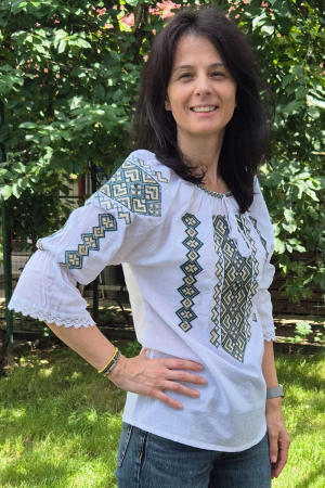 Ie damă Livia broderie bej Dama - Ie damă Livia broderie bej