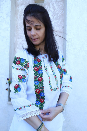 Ie damă Amira [3]