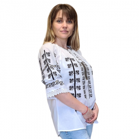 Ie damă Emilia 2 [1]