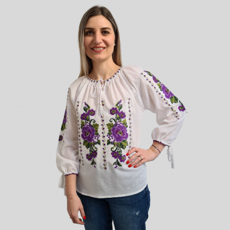 Ie damă Petronela [2]