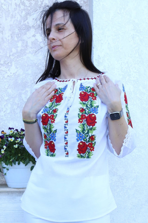 Dama - Ie damă Iustina broderie rosie