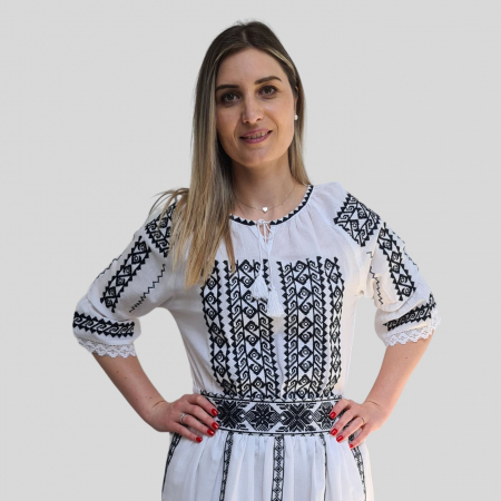 Dama - Ie damă Florina broderie neagră