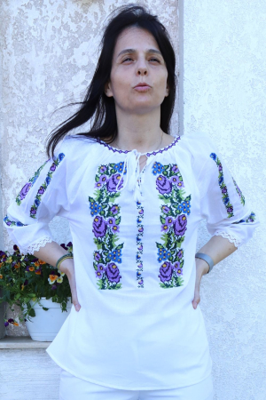 Dama - Ie damă Iustina broderie mov