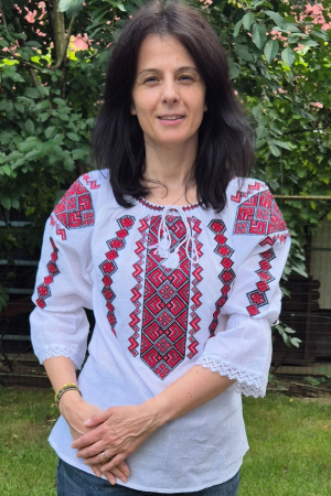 Ie damă Livia broderie rosie Dama - Ie damă Livia broderie rosie