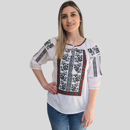 ie - Ie damă Petruta
