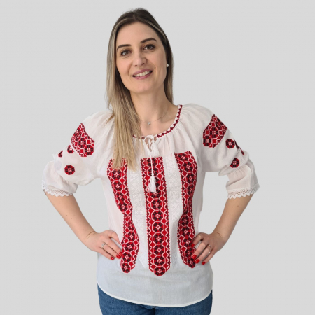 Ie damă Marcela broderie roșie