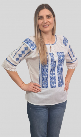 Ie damă Romanita broderie albastra [1]