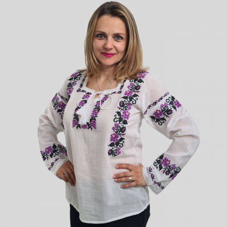 Ie damă Anita [1]