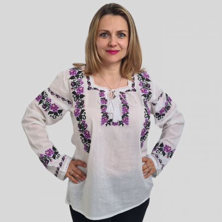 Ie damă Anita [2]