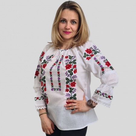 Dama - Ie damă Saria