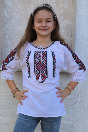 ie fete - Ie fete Raisa broderie rosie