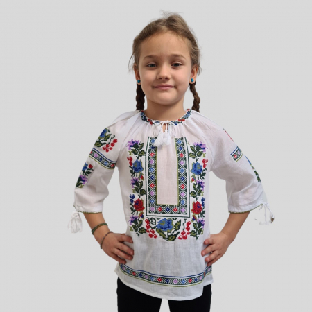 Ie fete Sevastita [2]