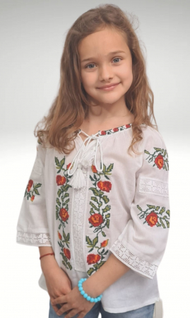 ie fete - Ie fete Mira